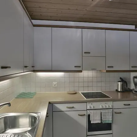 Daire Sleeps 4 Wifi T031289 *